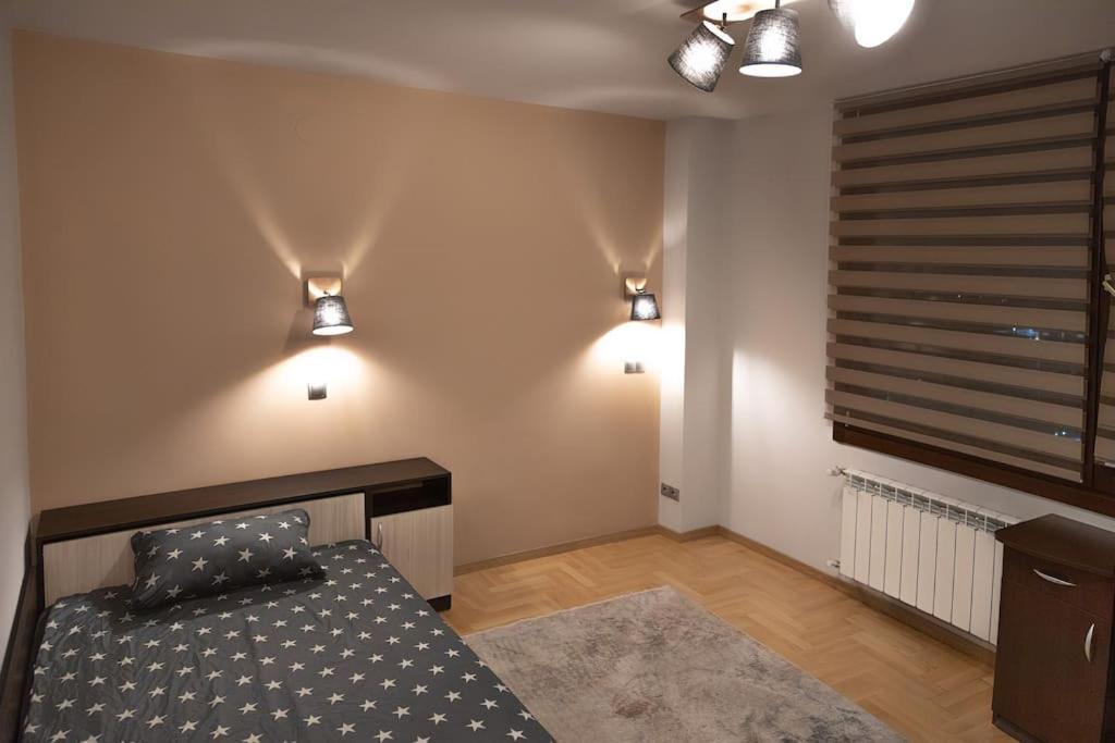Apartment Very Spacious & Modern 3bed Near Airport & Centre Sofia